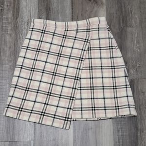Asymmetrical Plaid Skirt in Pink and White